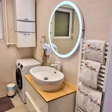 Zagreb4You Apartments - Family Paradise With Sauna Exteriör bild